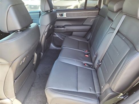 New 2024 Hyundai Santa Fe Limited image 15