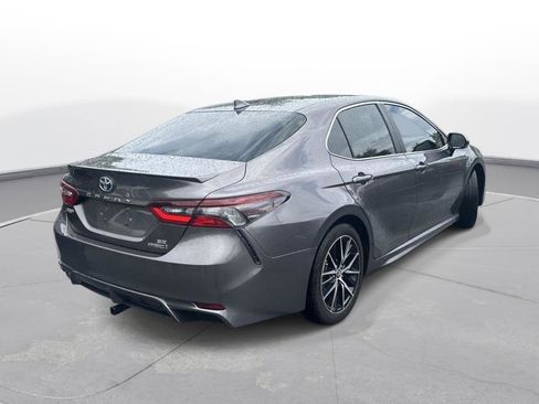 Used 2024 Toyota Camry SE w/ Audio Upgrade Package FWD image 6