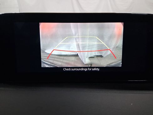 Used 2023 MAZDA MAZDA3 s FWD image 31