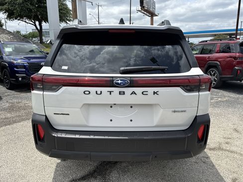 New 2026 Subaru Outback Limited AWD/4WD image 4