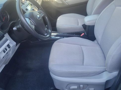 Used 2014 Subaru Forester 2.5i Premium w/ All-Weather Package AWD/4WD image 11