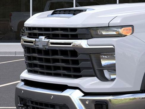 New 2026 Chevrolet Silverado 2500 LT w/ All Star Edition image 13