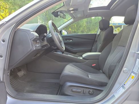 Certified 2023 Honda Accord EX image 21