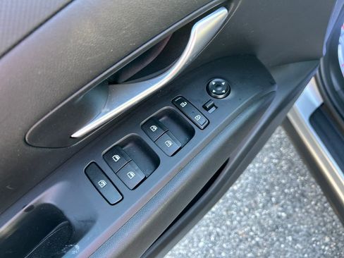 Used 2024 Hyundai Tucson SEL image 12