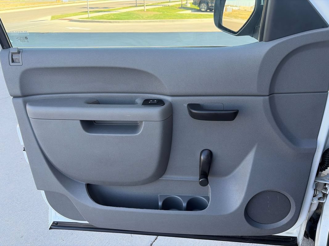Used 2012 Chevrolet Silverado 1500 W/T w/ Skid Plate Package AWD/4WD image 9