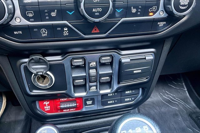 Used 2020 Jeep Wrangler Unlimited Rubicon AWD/4WD image 16