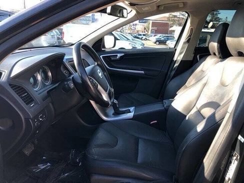 Used 2013 Volvo XC60 3.2 image 8