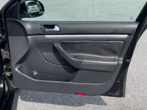Used 2008 Volkswagen Jetta SE image 26