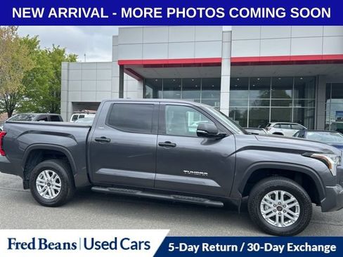 Used 2023 Toyota Tundra SR5 w/ SR5 Convenience Package AWD/4WD image 3