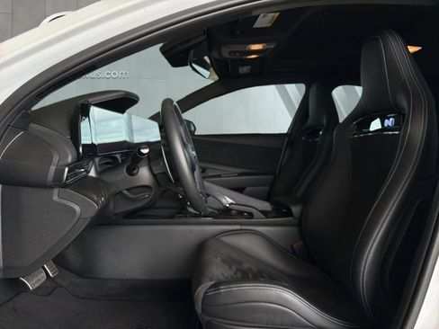 Used 2025 Hyundai Elantra N FWD image 7