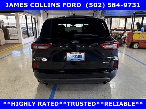 Certified 2023 Ford Escape ST-Line w/ Tech Pack #1 AWD/4WD image 6