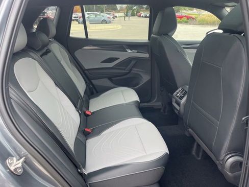 New 2026 Volkswagen Tiguan SE R-Line image 26