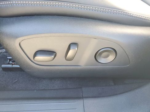 New 2026 Chevrolet Equinox EV LT image 21