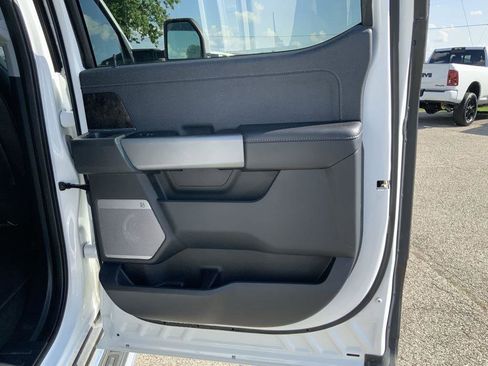 Used 2023 Ford F350 Lariat w/ Tow Technology Package image 62