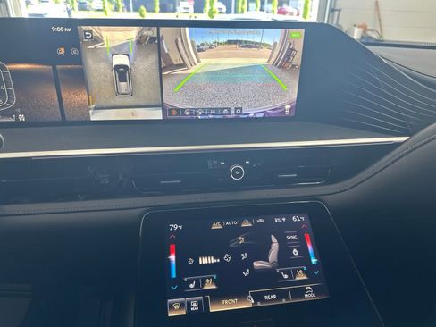 Used 2025 INFINITI QX80 Sensory AWD/4WD image 24