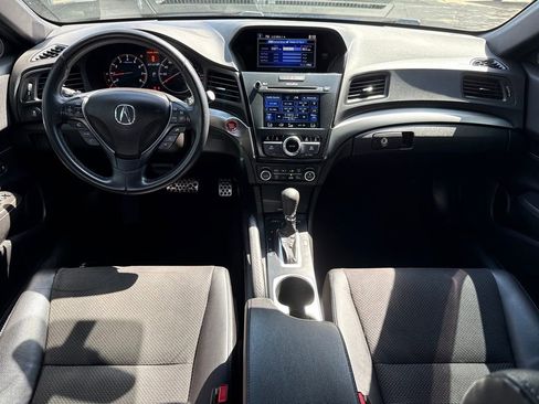 Used 2018 Acura ILX FWD image 15