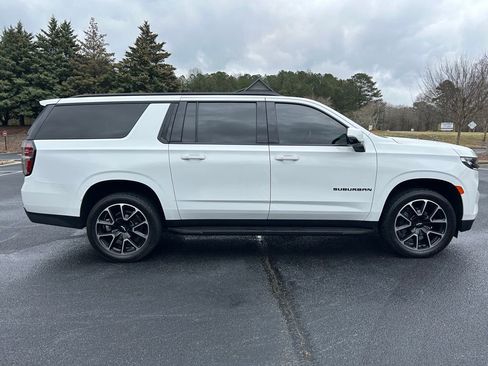 Used 2022 Chevrolet Suburban RST w/ Luxury Package AWD/4WD image 27