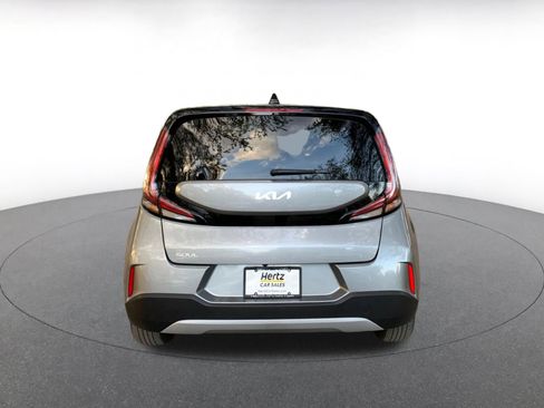 Used 2025 Kia Soul LX w/ LX Technology Package image 6