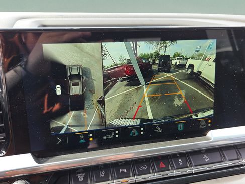 Used 2026 Chevrolet Silverado 2500 High Country w/ High Country Premium Package AWD/4WD image 23