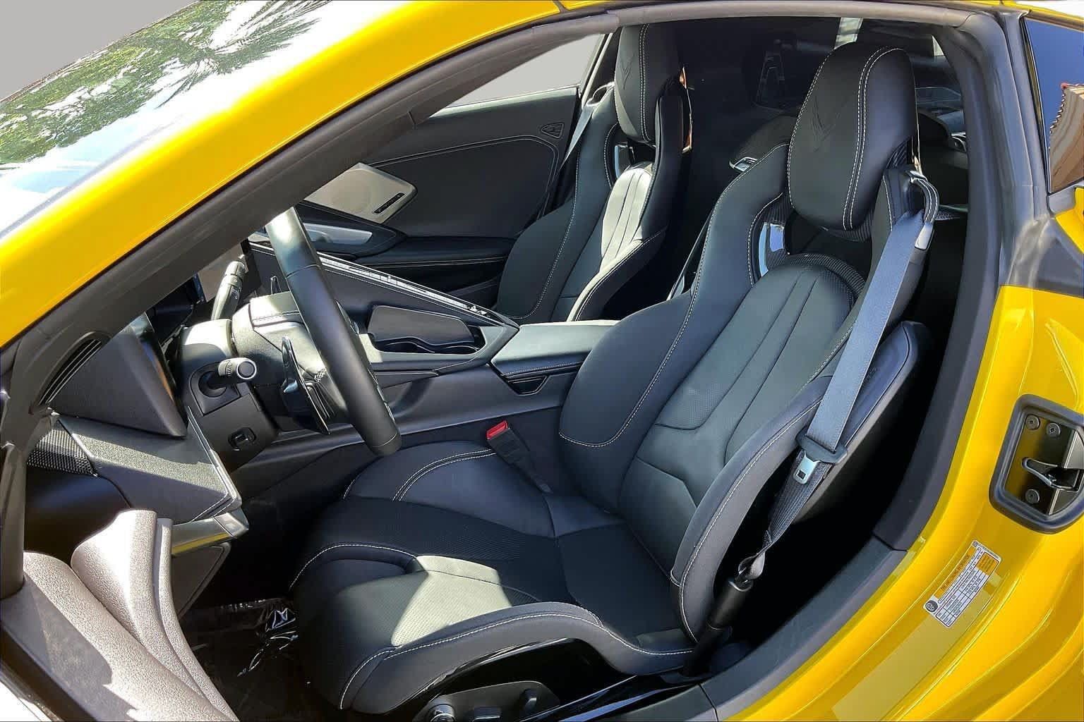 Used 2025 Chevrolet Corvette Z06 w/ Battery Protection Package RWD image 25