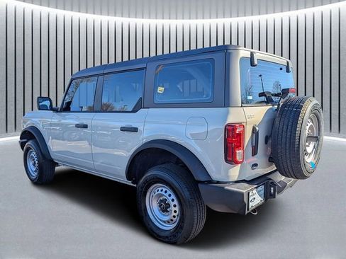 New 2025 Ford Bronco 4-Door image 6