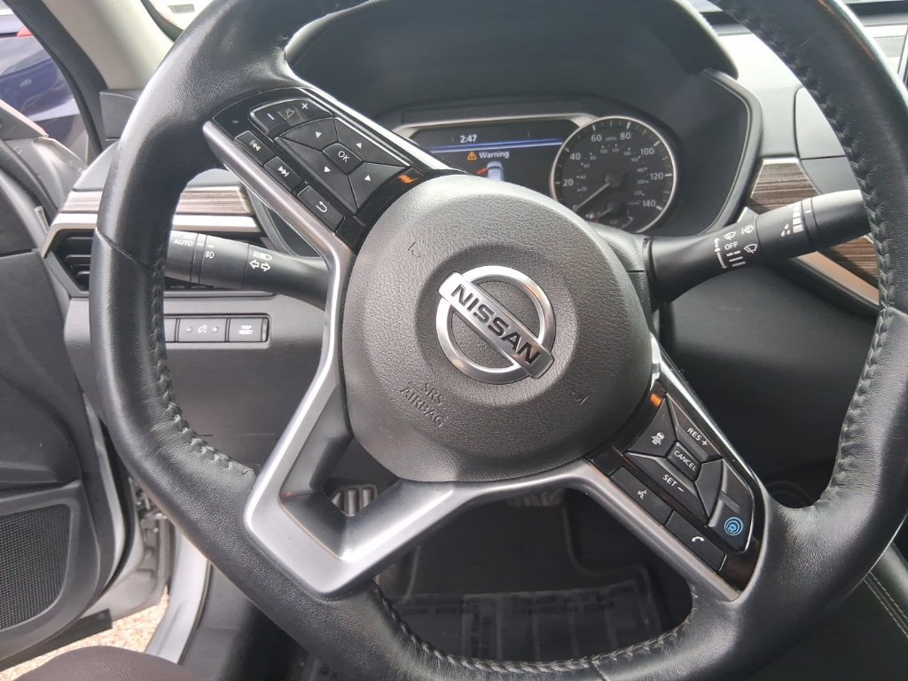 Used 2019 Nissan Altima 2.5 SL FWD image 11