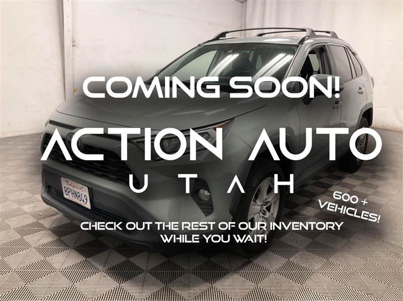 Used 2020 Toyota RAV4 XLE w/ Carpet Mat Package FWD image 1