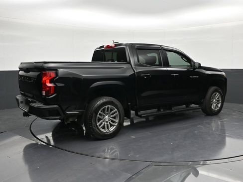 Used 2025 Chevrolet Colorado LT RWD image 5