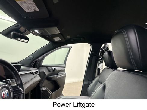 Used 2025 Buick Enclave Preferred image 34