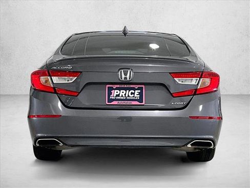 Used 2019 Honda Accord Sport image 4