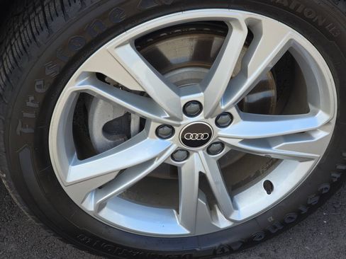 Certified 2023 Audi Q3 2.0T Premium Plus w/ Premium Plus Package AWD/4WD image 22