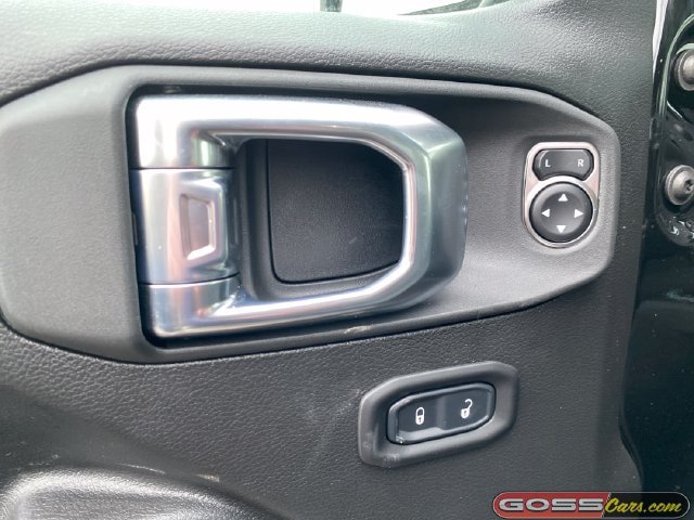 New 2026 Jeep Gladiator Rubicon w/ Steel Power Dome Hood Package AWD/4WD image 24