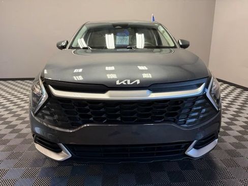 Used 2023 Kia Sportage LX AWD/4WD image 4