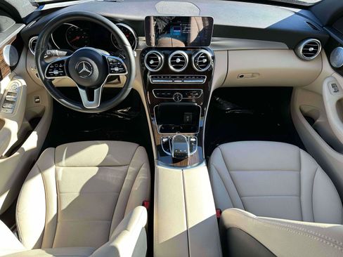 Certified 2019 Mercedes-Benz C 300 4MATIC Sedan image 11