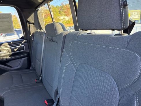 Used 2019 RAM 1500 Big Horn image 25