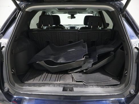 Used 2020 Chevrolet Equinox LT image 22