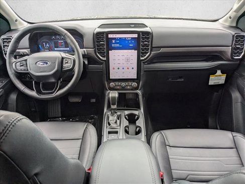 New 2025 Ford Ranger Lariat w/ Black Appearance Package AWD/4WD image 15