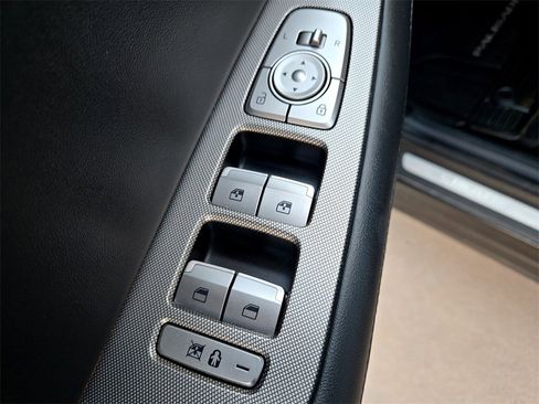 Used 2022 Hyundai Palisade Limited w/ Cargo Package image 36