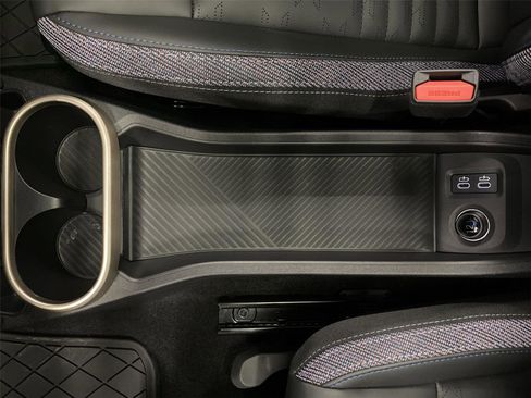 Certified 2025 MINI Cooper S image 27