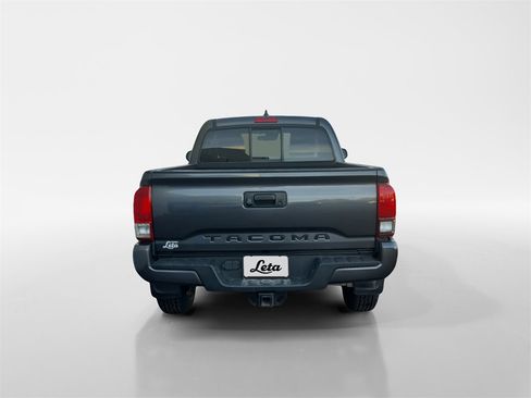 Used 2022 Toyota Tacoma SR image 5