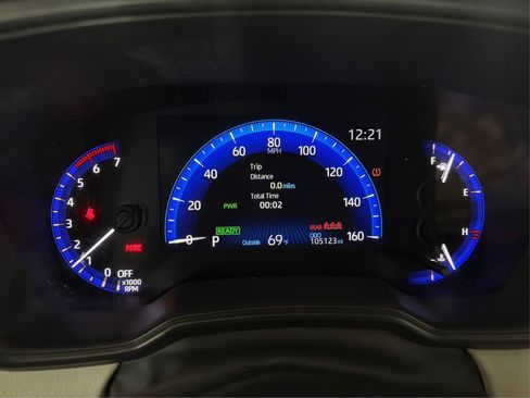 Used 2021 Toyota Corolla LE FWD image 20