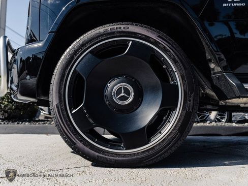 Used 2025 Mercedes-Benz G 63 AMG 4MATIC image 37