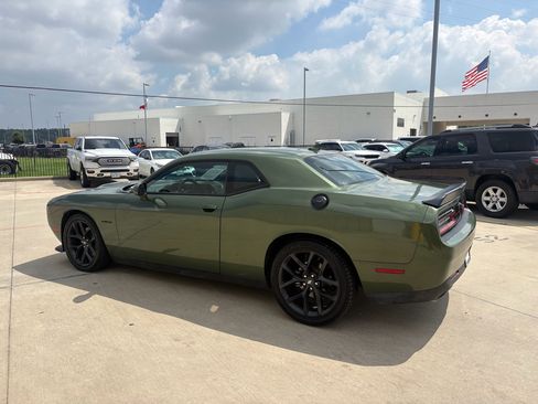 Used 2022 Dodge Challenger R/T w/ Plus Package RWD image 6