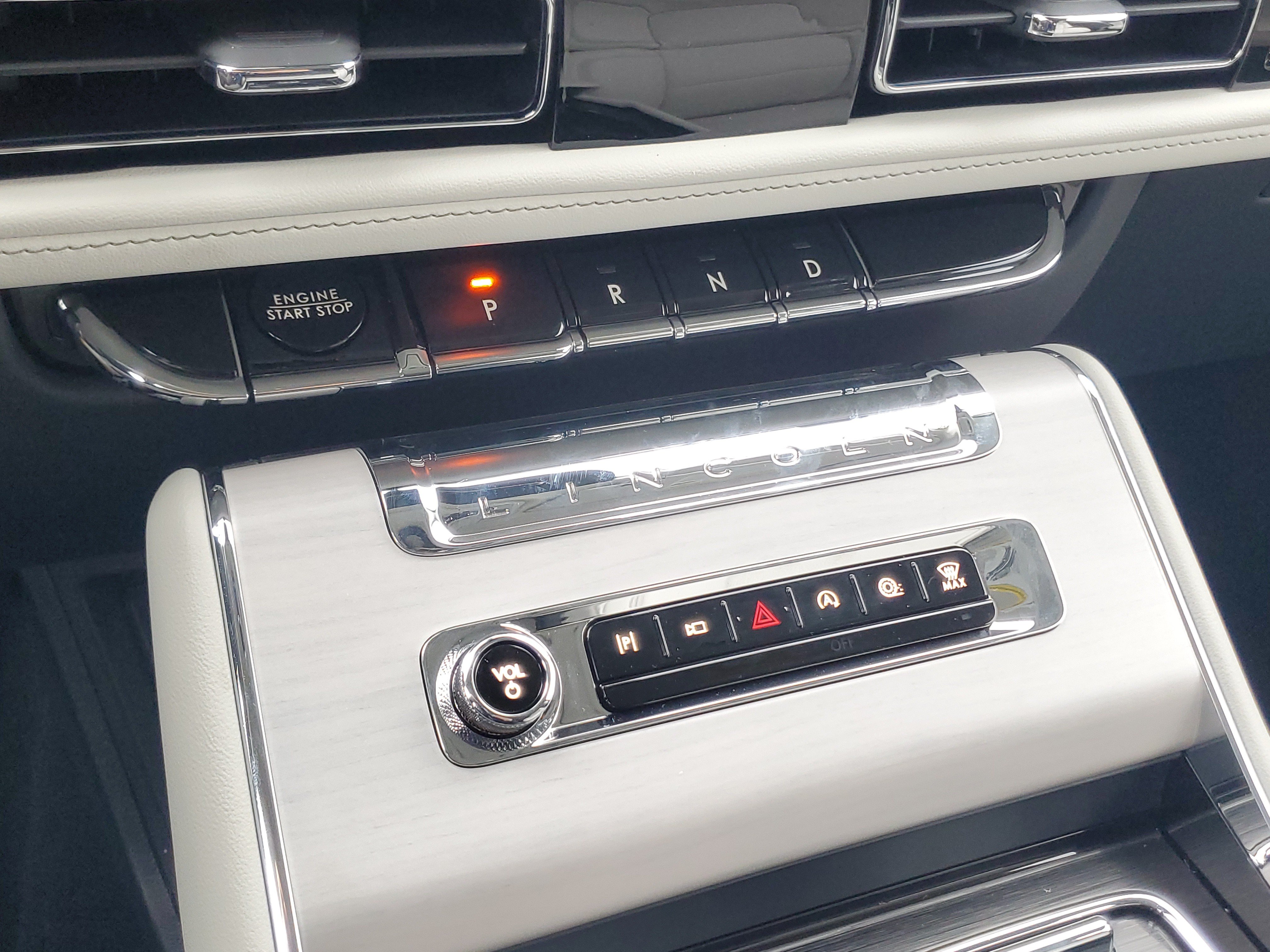 New 2026 Lincoln Aviator Reserve AWD/4WD image 21