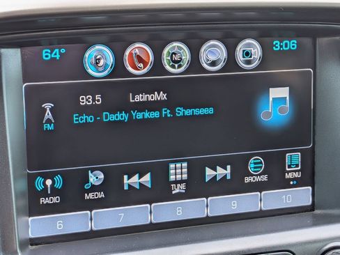 Used 2018 Chevrolet Colorado Z71 AWD/4WD image 15