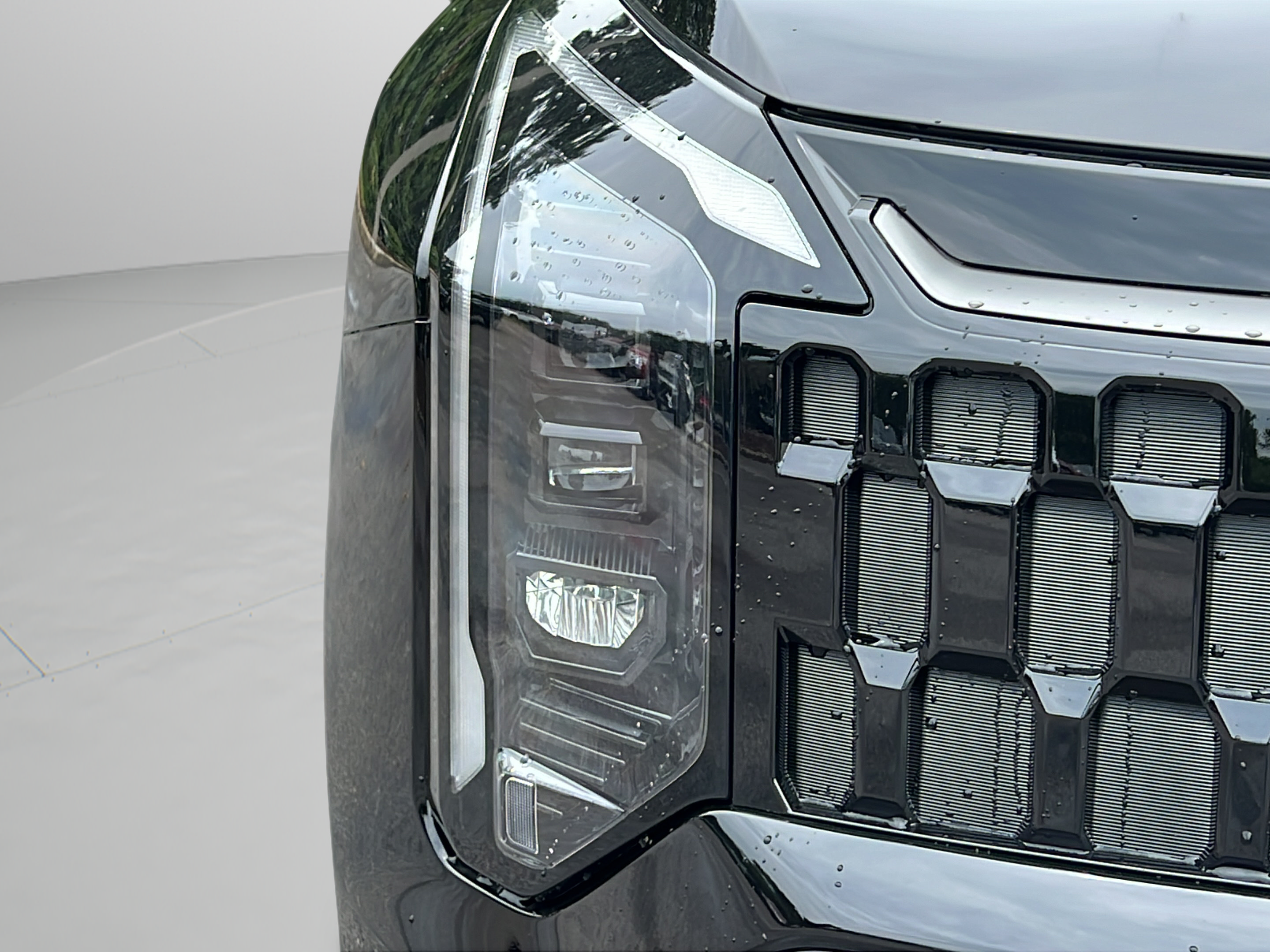 New 2026 Kia Sportage X-Line w/ X-Line Premium Package AWD/4WD image 25