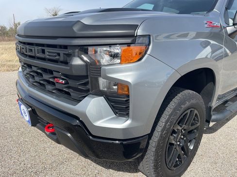 Used 2025 Chevrolet Silverado 1500 Custom Trail Boss image 9