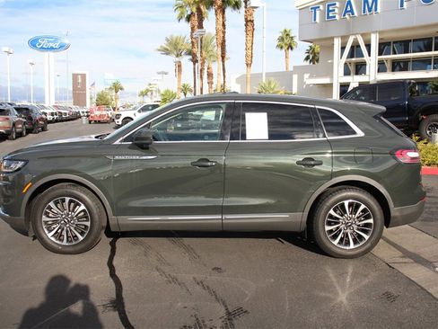 Certified 2023 Lincoln Nautilus FWD w/ Premium Package image 3