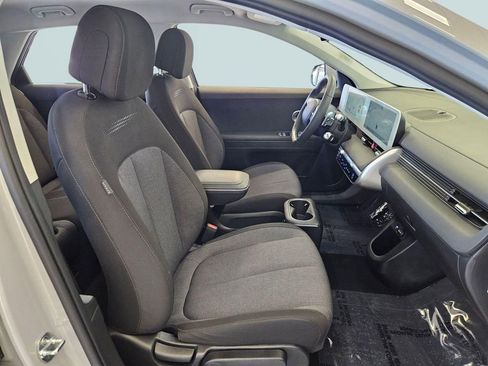 Certified 2024 Hyundai Ioniq 5 SEL image 28
