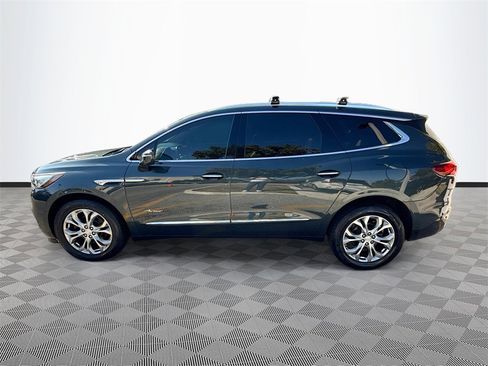 Used 2018 Buick Enclave Avenir image 5